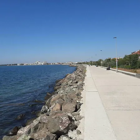 Apartment Beach Pomorie